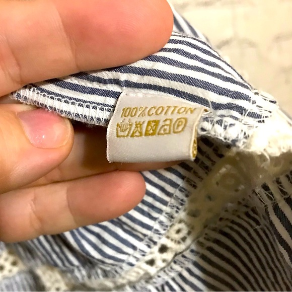 Rose and Rose Tie-Front Blouse - Picture 5 of 10